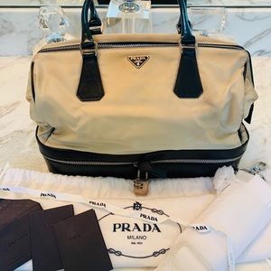 100%! Auth Classy Prada cream/black Satchel